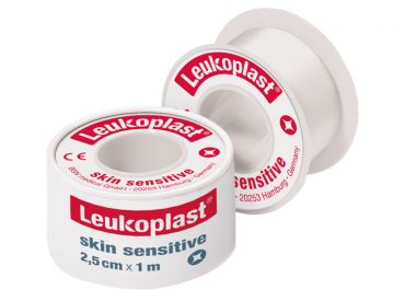Leukoplast® skin sensitive, Rollenpflaster 1,25cm x 2,6m - im Schutrzring, 1x24 Stück 